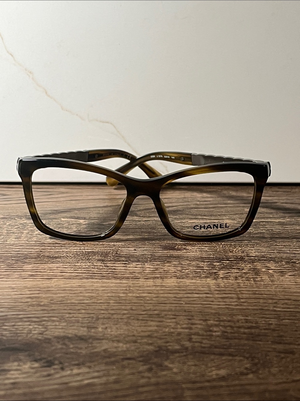 Authentic CHANEL Tortoise Glasses with quilted metal temples 3356 c.1579